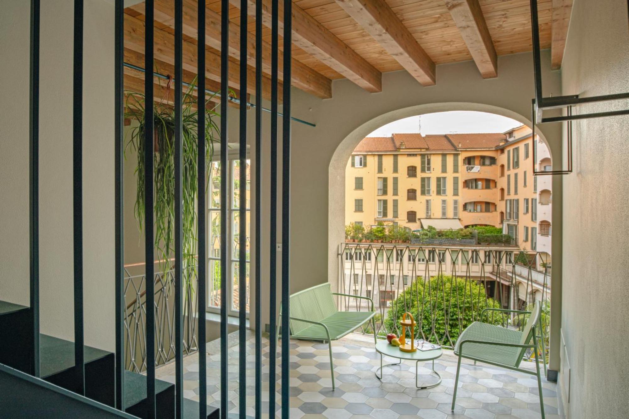 Rego Apartments - Boutique Aparthotel & Serenity Spa With Some Off-Site Apartments In The Heart Of Bergamo City Center Exterior photo