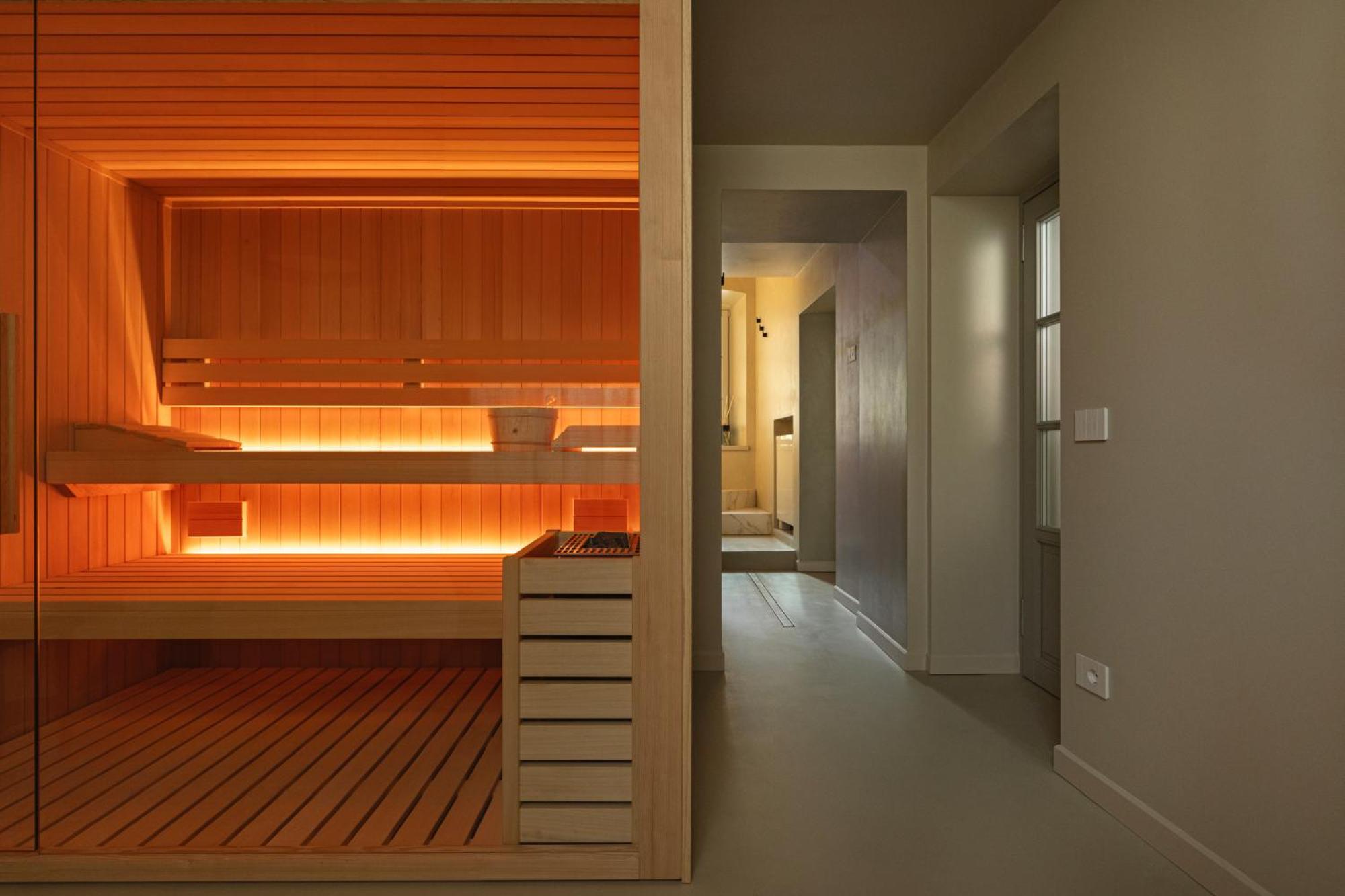 Rego Apartments - Boutique Aparthotel & Serenity Spa With Some Off-Site Apartments In The Heart Of Bergamo City Center Exterior photo